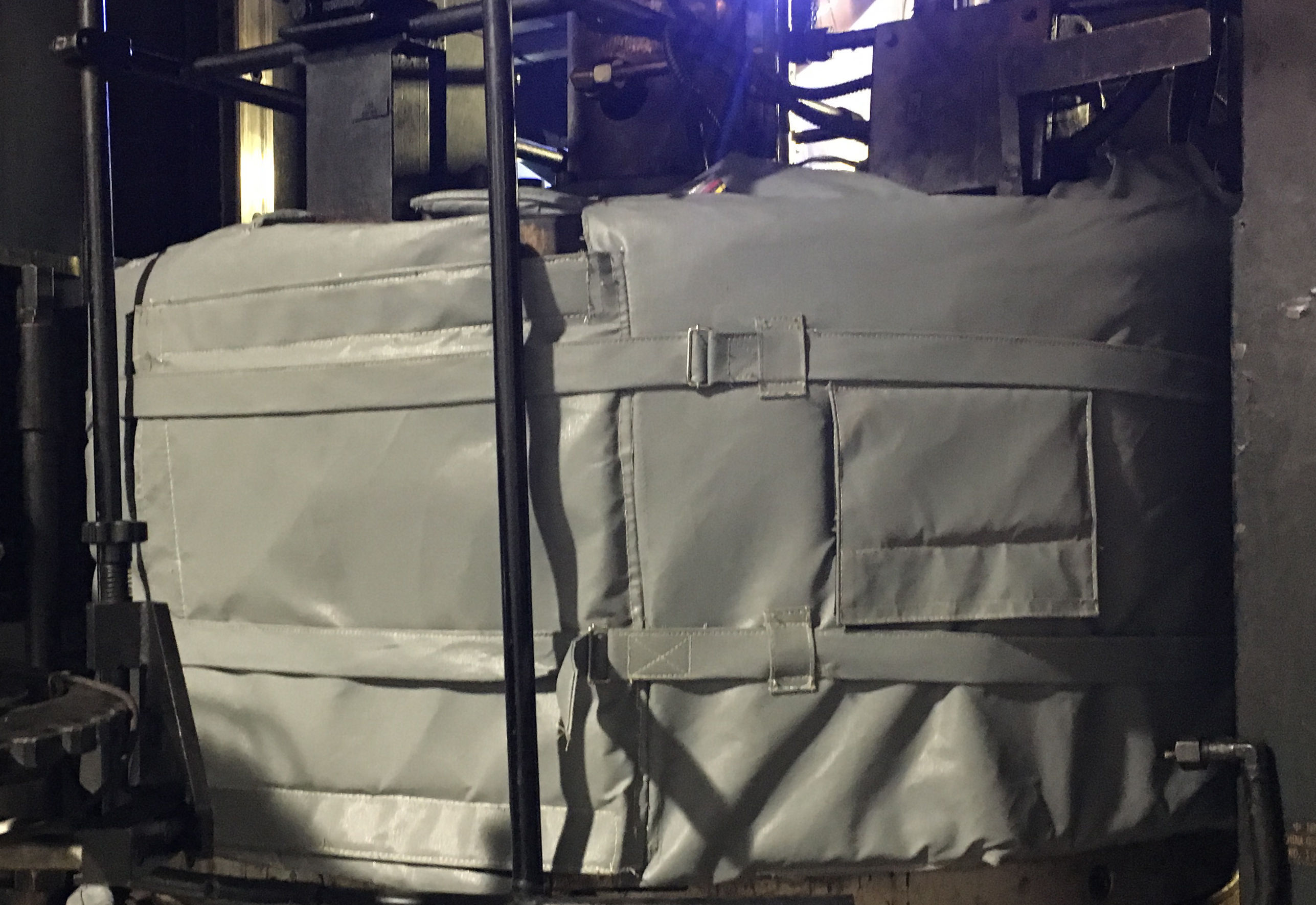 <a href=http://m.jskjpub.com/e/tags/?tagname=%E7%A1%AB%E5%8C%96%E6%9C%BA%E4%BF%9D%E6%B8%A9 target=_blank class=infotextkey>硫化機保溫</a>隔熱